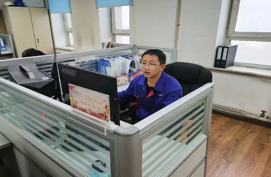 ed_1743474647467852.jpg 4.jpg